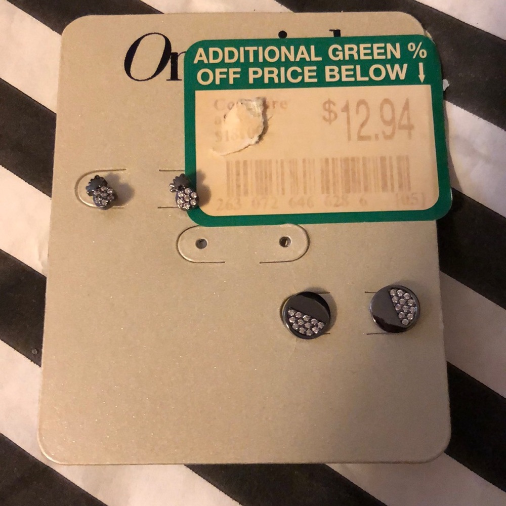 NWT DSW earrings